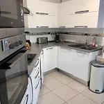 Apartamento Renove , Climatise, Terrasse, Parking En Sous Sol *