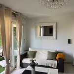 Renove , Climatise, Terrasse, Parking En Sous Sol *