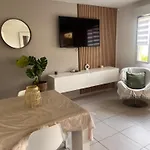 Apartamento Renove , Climatise, Terrasse, Parking En Sous Sol