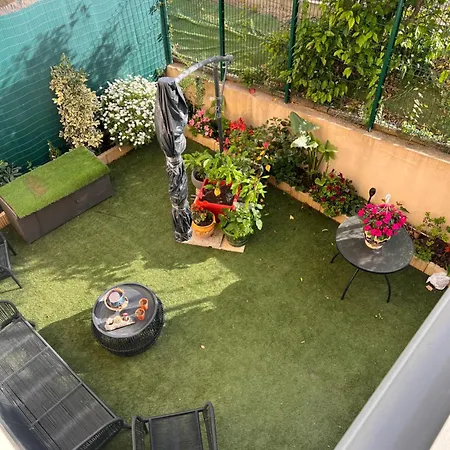 아파트 Renove , Climatise, Terrasse, Parking En Sous Sol 생로랑뒤바르